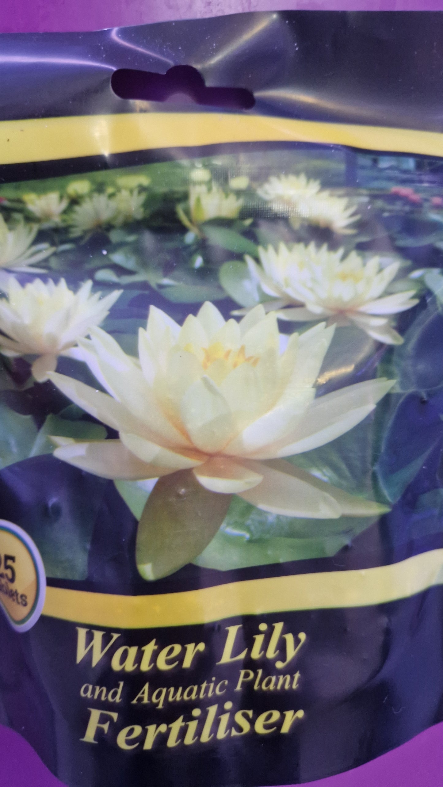 Aquatic pond plant fertiliser 25 pouches